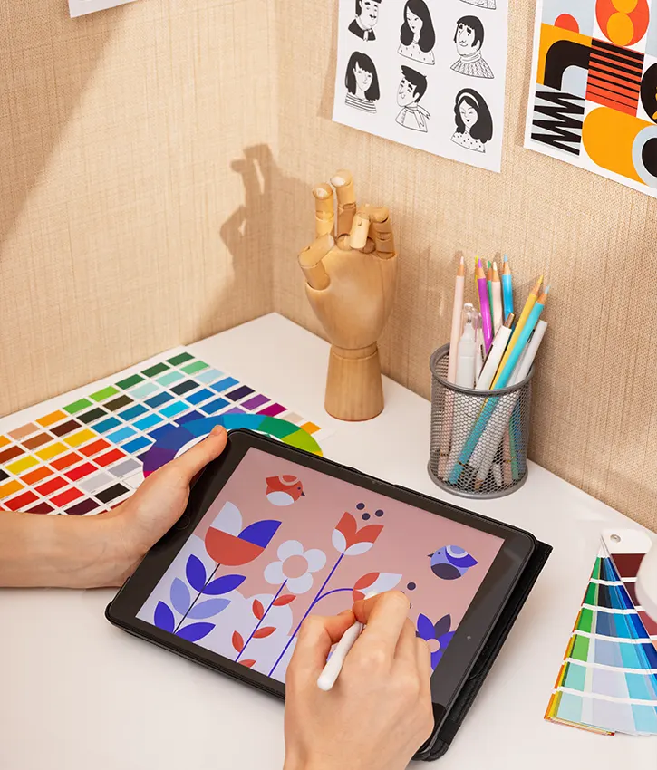 Visual & Graphic Design